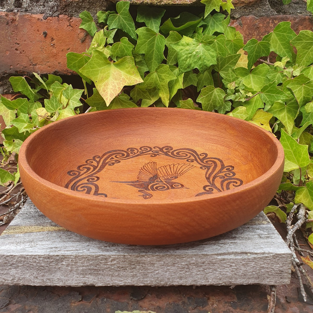 Wax Eye Shallow Bowl