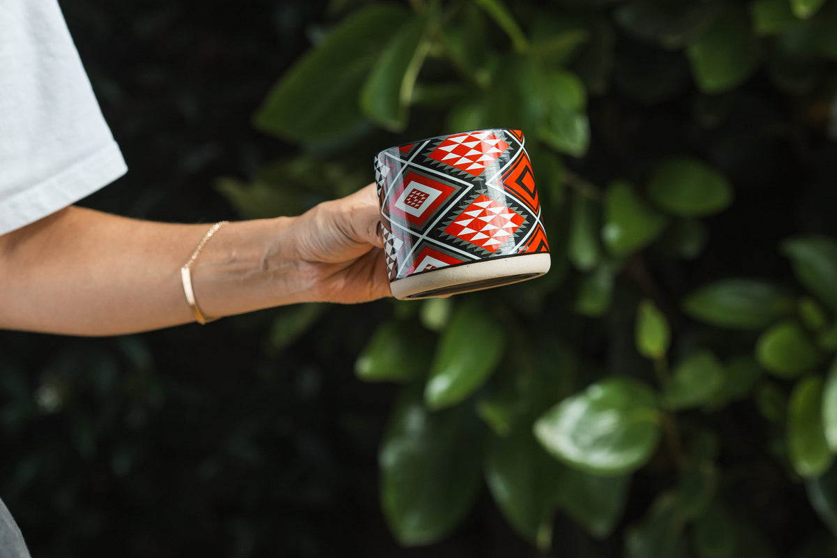 KŌTUITUI Ceramic Mug – image 3